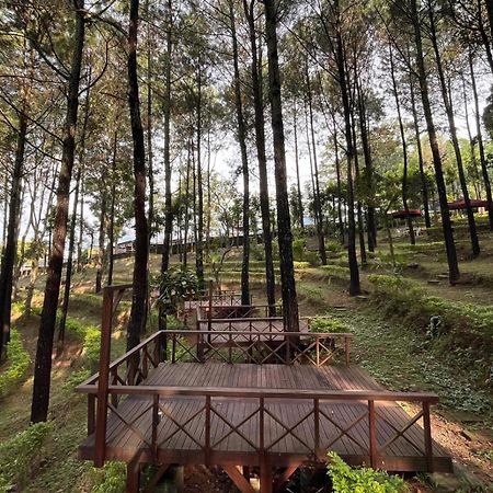 Alas Pacet By Twospaces, Mojokerto Bagian luar foto